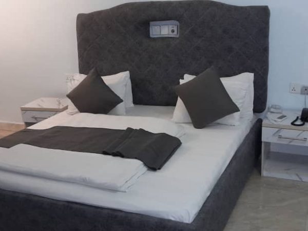 WhatsApp Image 2025-12-27 at 11.37.00