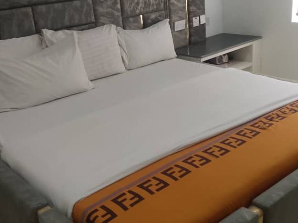 WhatsApp Image 2025-12-27 at 11.37.22 (1)